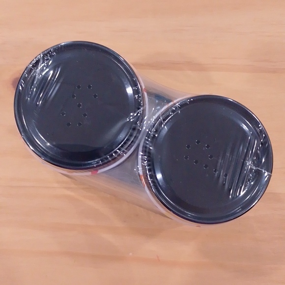 Mickey Minnie Mouse Salt and Pepper Shaker Set Metal Tin - Picture 4 of 8